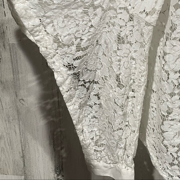 BCBGMaxAzria Lace Cream Colored  Button Down Size Medium - Picture 3 of 5